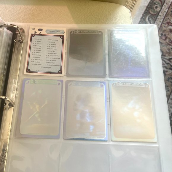 1990-1991 Upper Deck NHL Hockey Card Set! - Picture 16 of 16